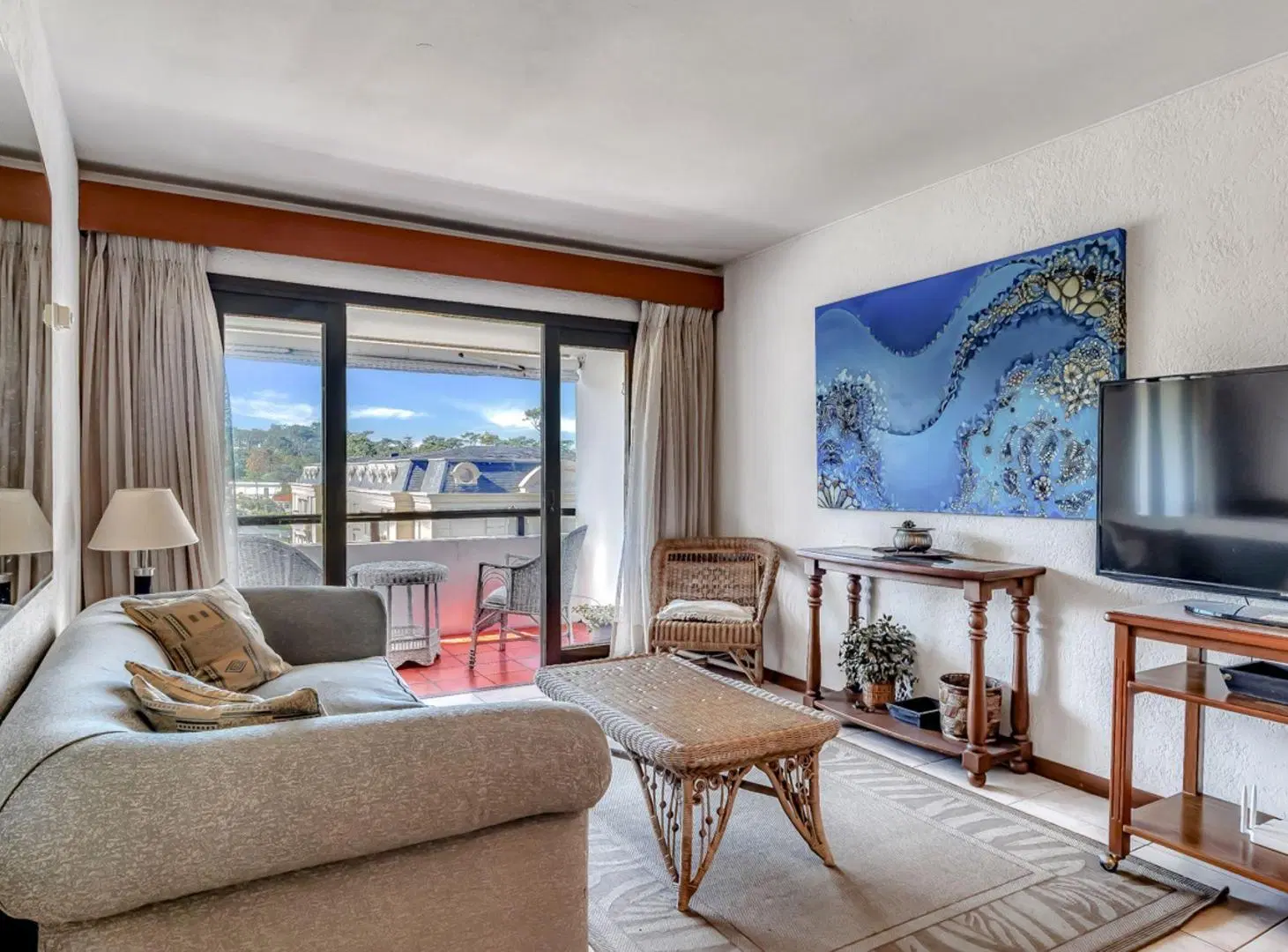 Venta apartamento de 2 Dormitorios en Playa Mansa 4