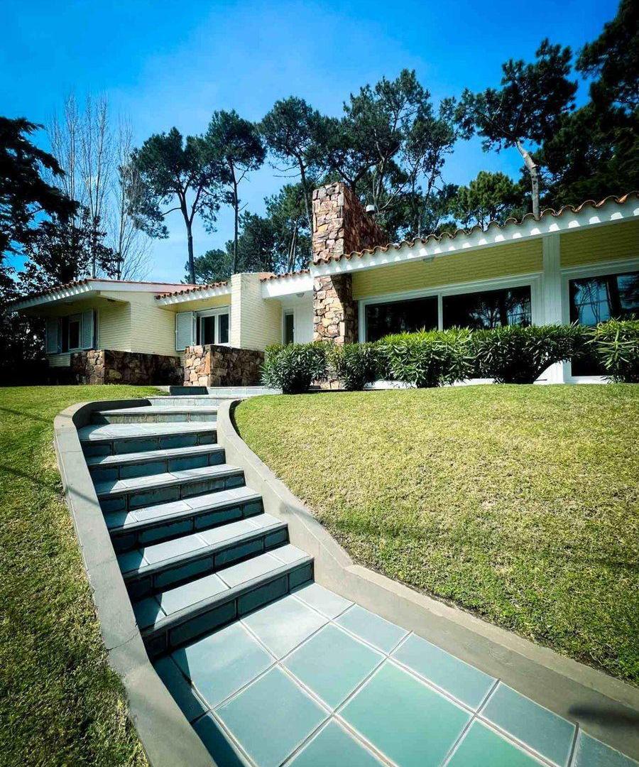 Casa 4 dormitorios alquiler verano Punta del Este