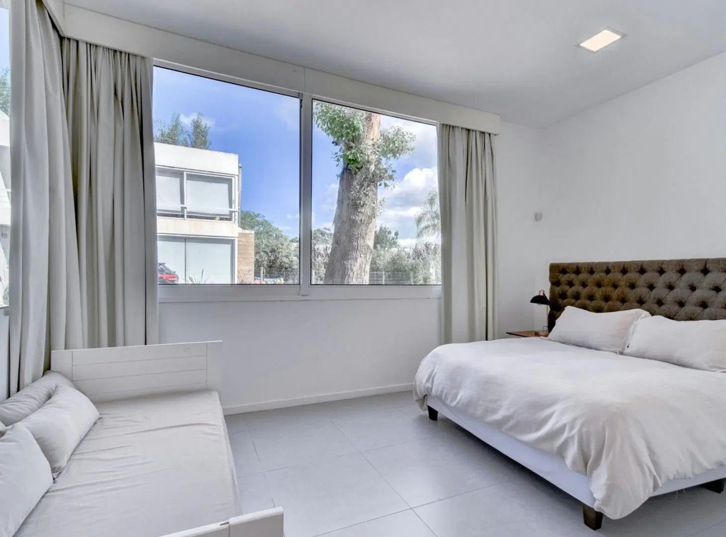 Venta casa 3 dorm Parque Burnett 2