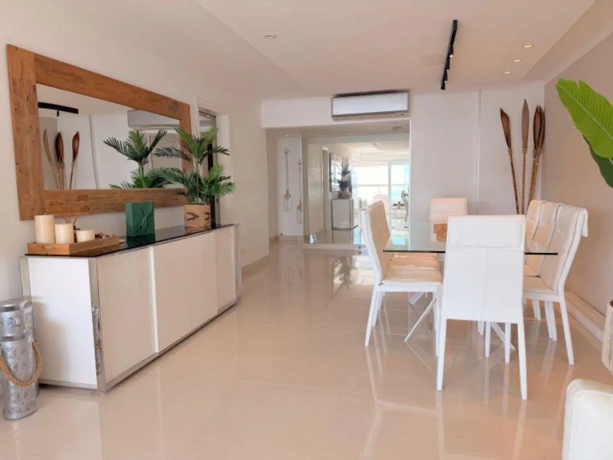 Apartamento en venta, 3 dormitorios y dependencia 5