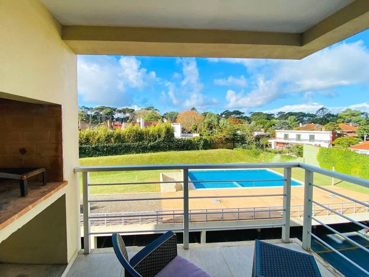 Apartamento en venta Mansa 1 dorm con parrillero 5