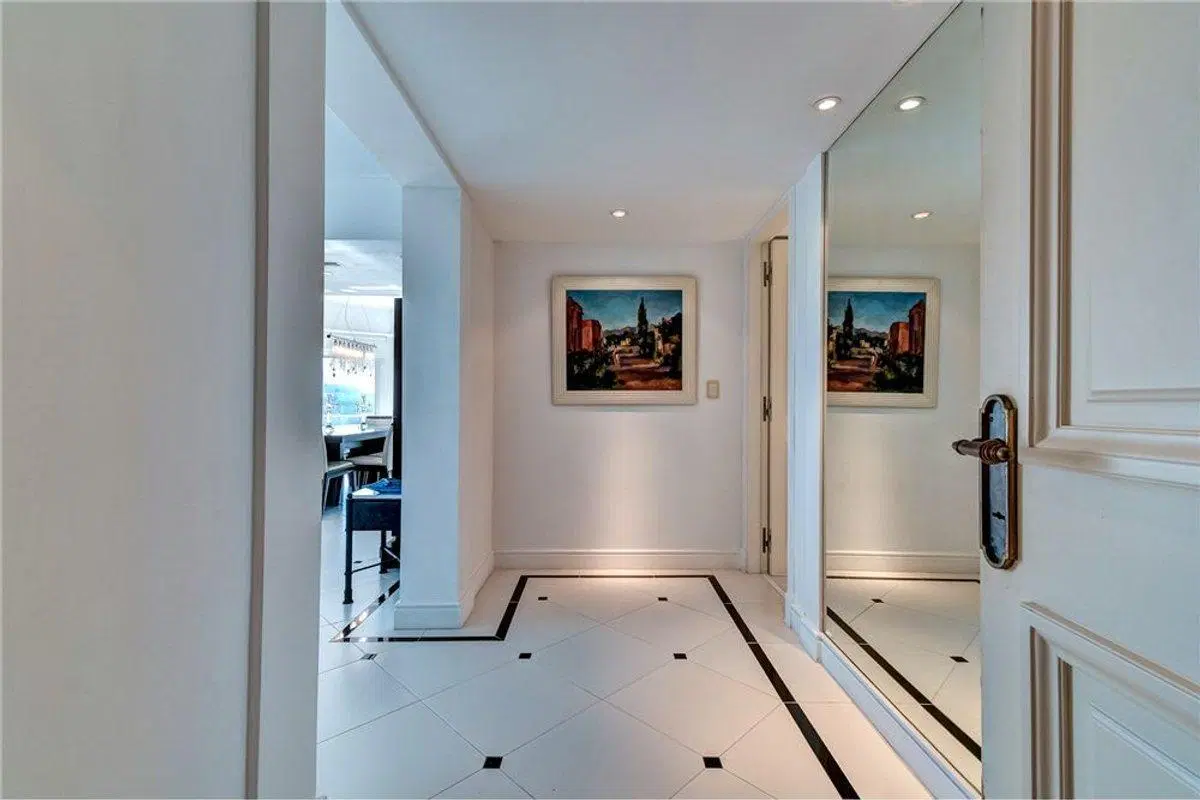 APARTAMENTO PENTHOUSE EN ALQUILER FRENTE AL MAR 3
