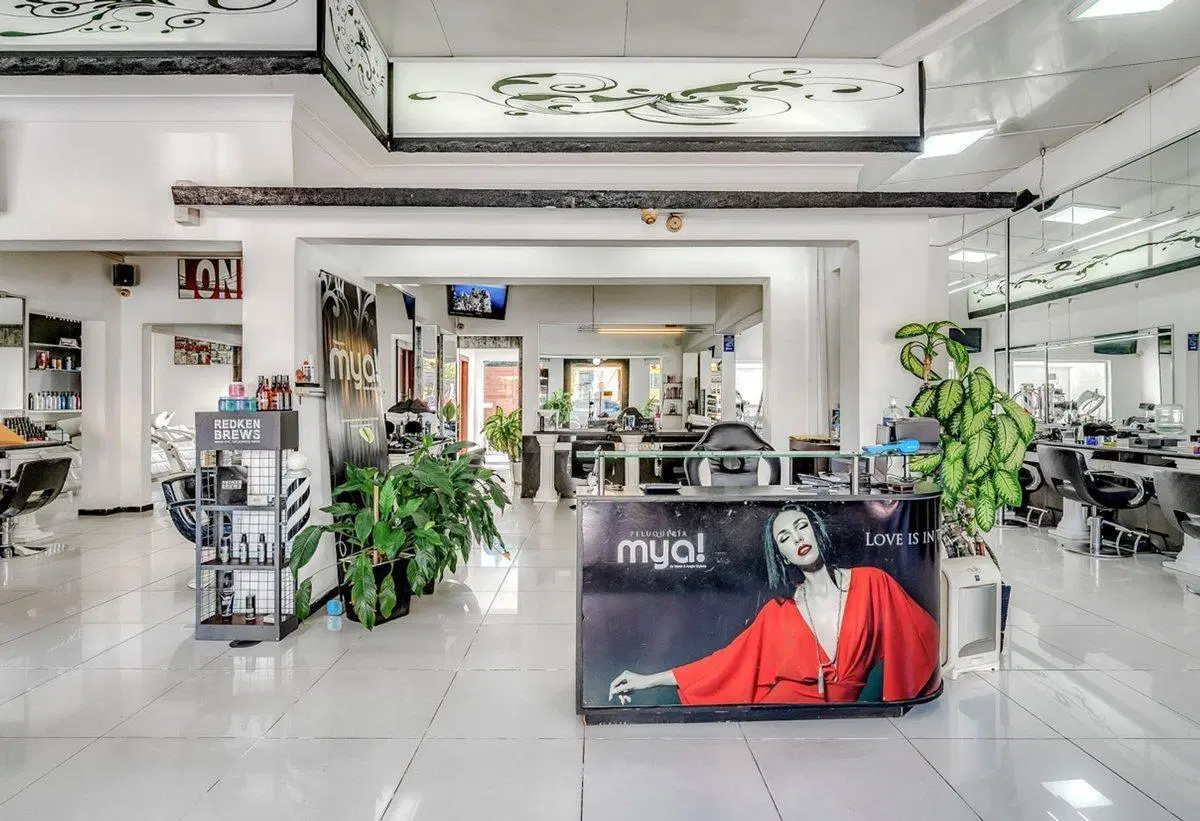 LOCAL COMERCIAL EN VENTA MALDONADO 2