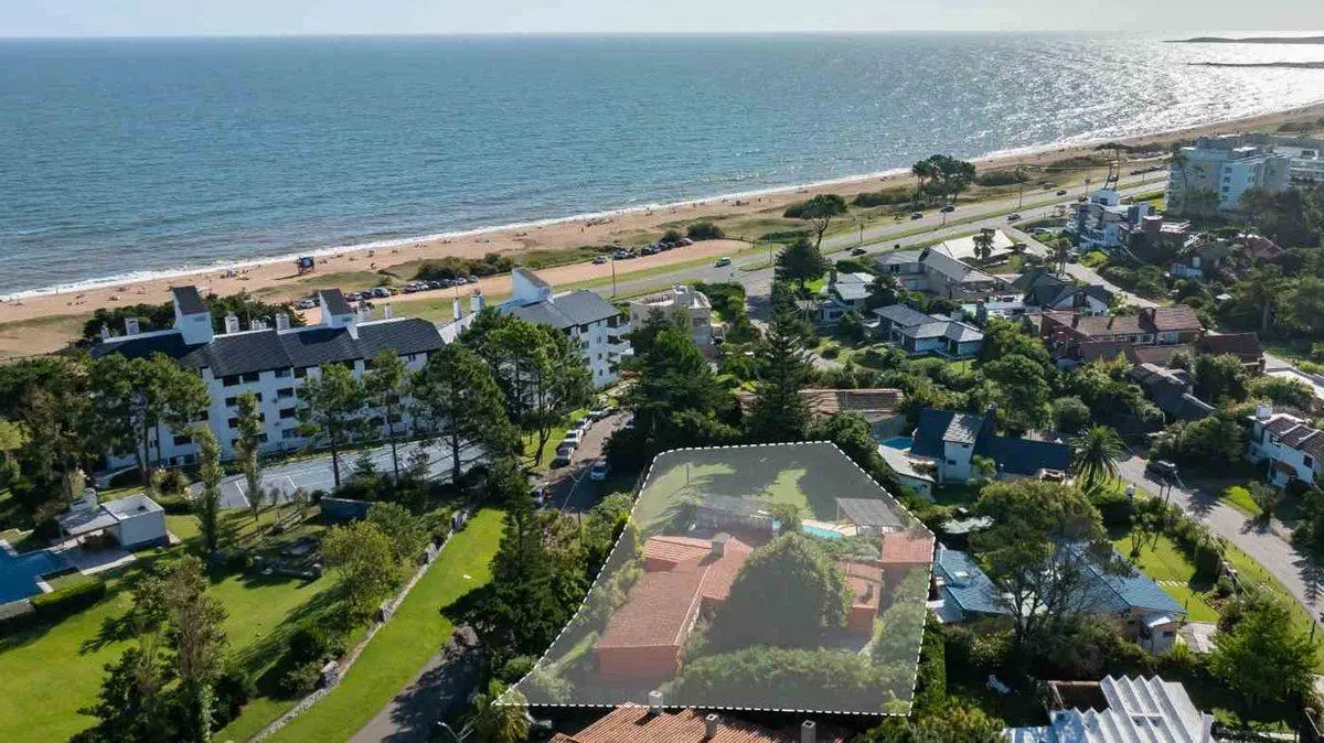 Venta importante casa en Punta del Este 5