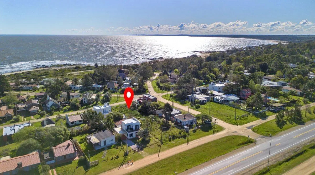 VENTA TERRENO PIRIAPOLIS  A METROS DEL MAR 3