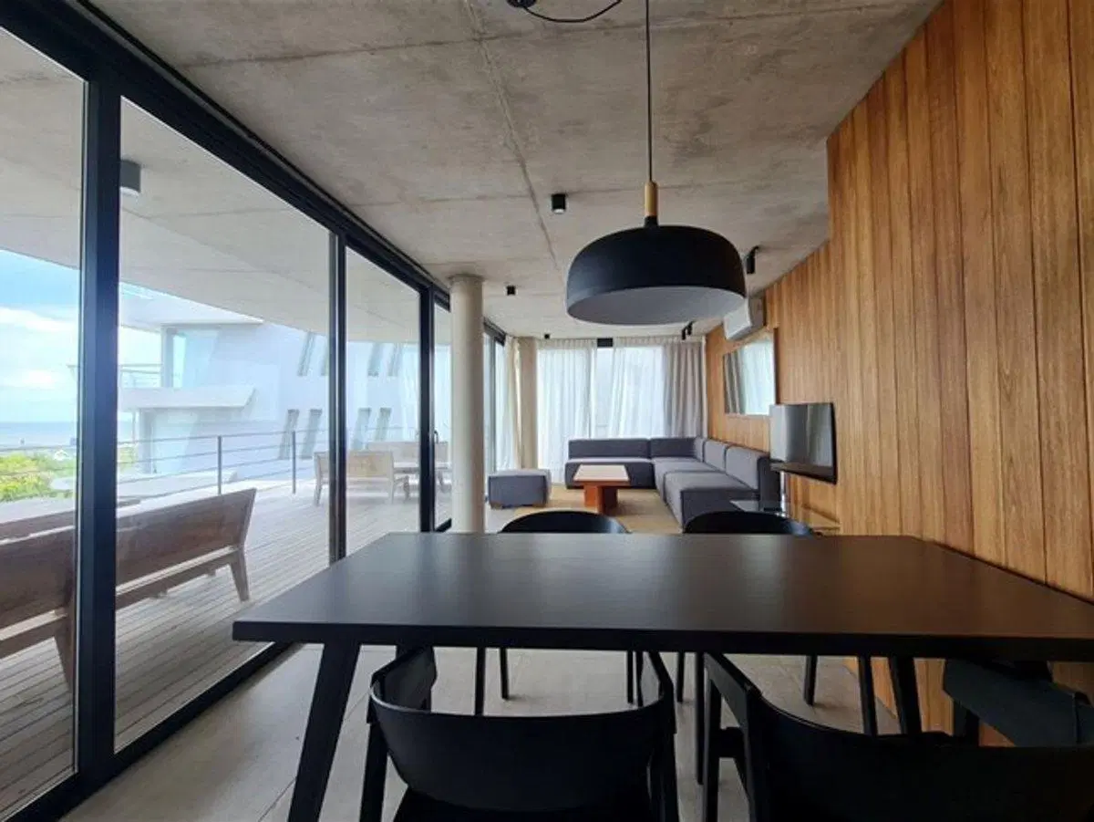 VENTA DEPARTAMENTO MANANTIALES, 3 DOR/3 BAÑOS, TER 4