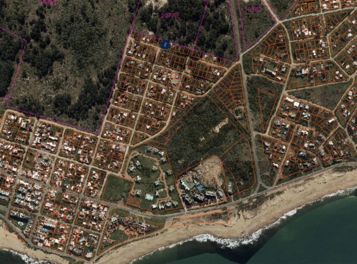 venta terreno Mantiales 4