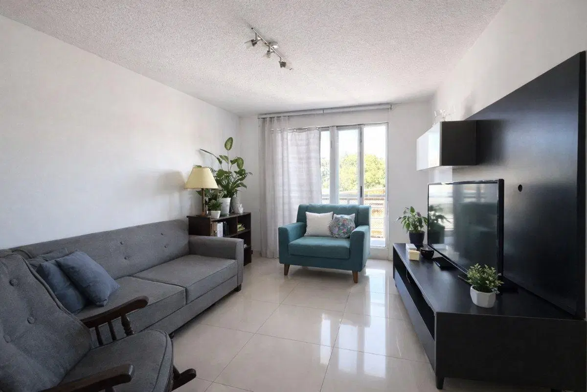 Apto en Venta de 1 Dormitorio y Medio en Maldonado 2
