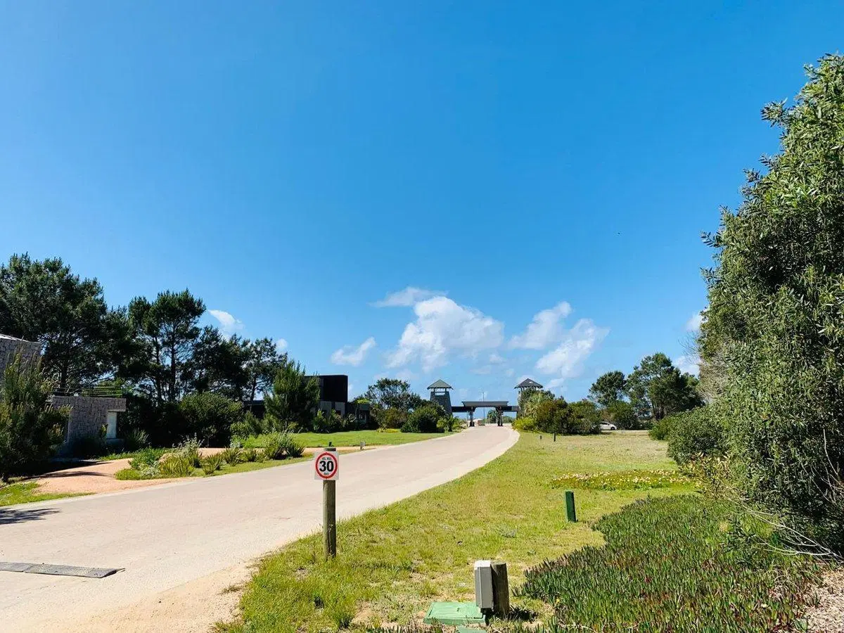 Venta lote en Laguna Escondida José Ignacio 2