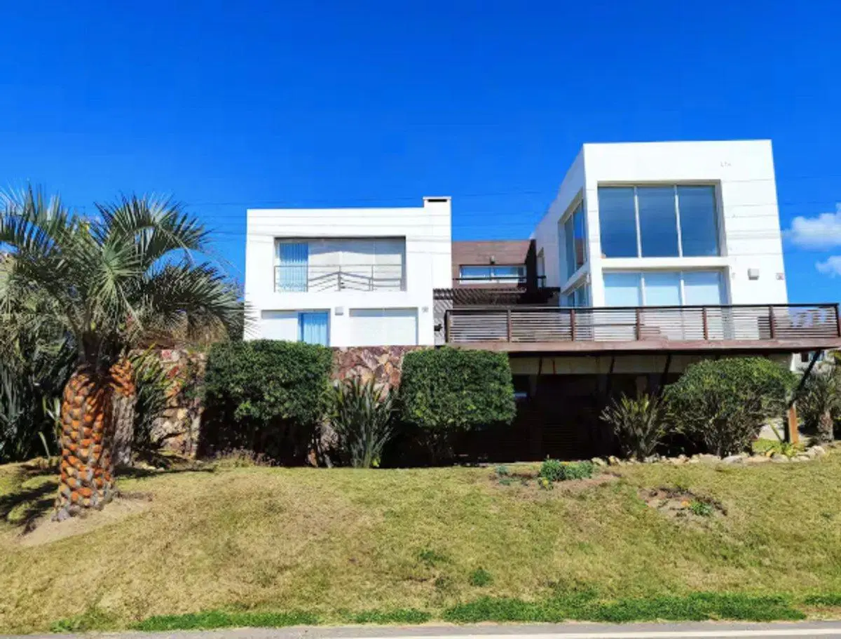 Venta Casa vista al mar La Pedrera Rocha 4