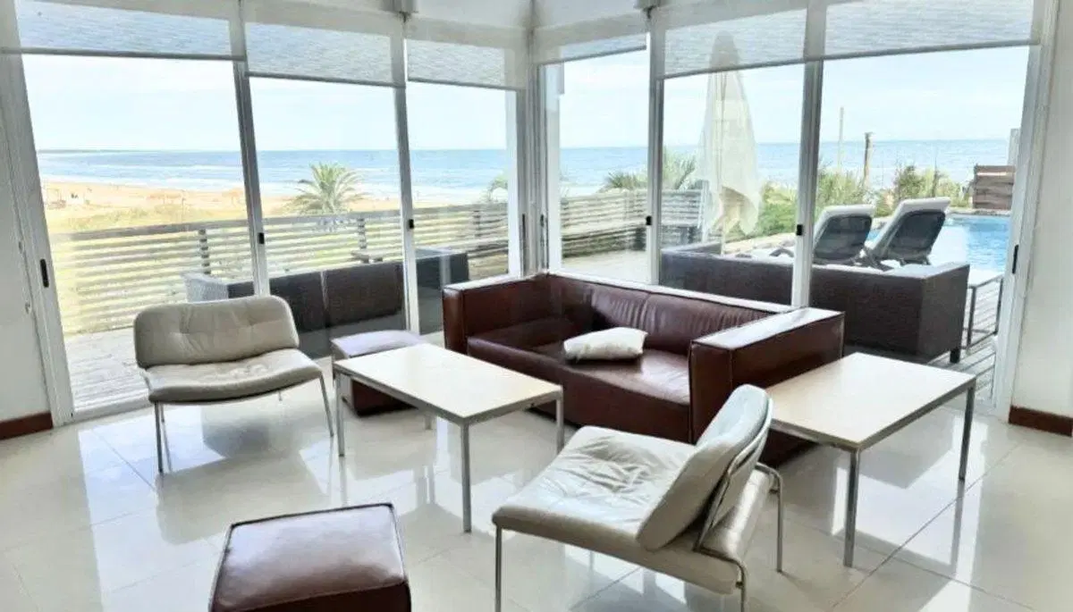 Venta Casa vista al mar La Pedrera Rocha 8