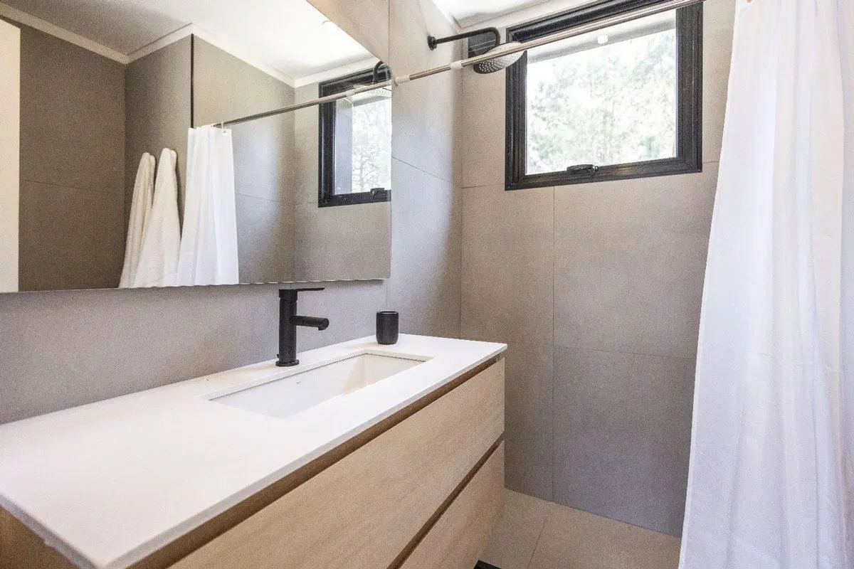Venta casa de 3 dorm Barrio privado Club del Lago 8