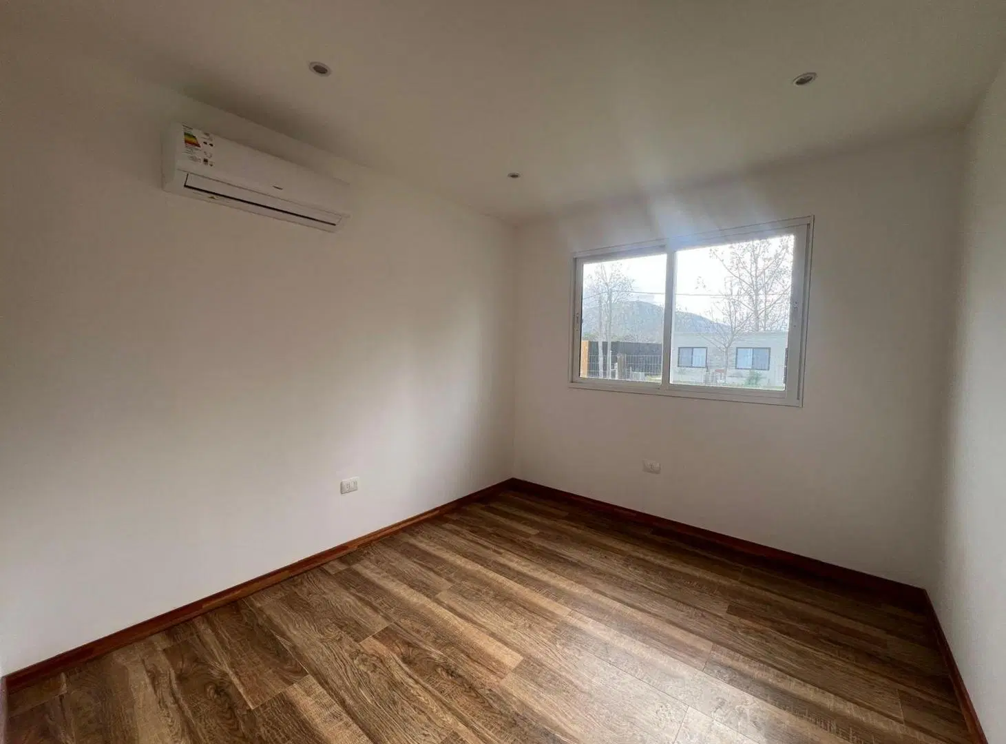 Se vende casa a estrenar 2 dormi - Tierra Calma 2