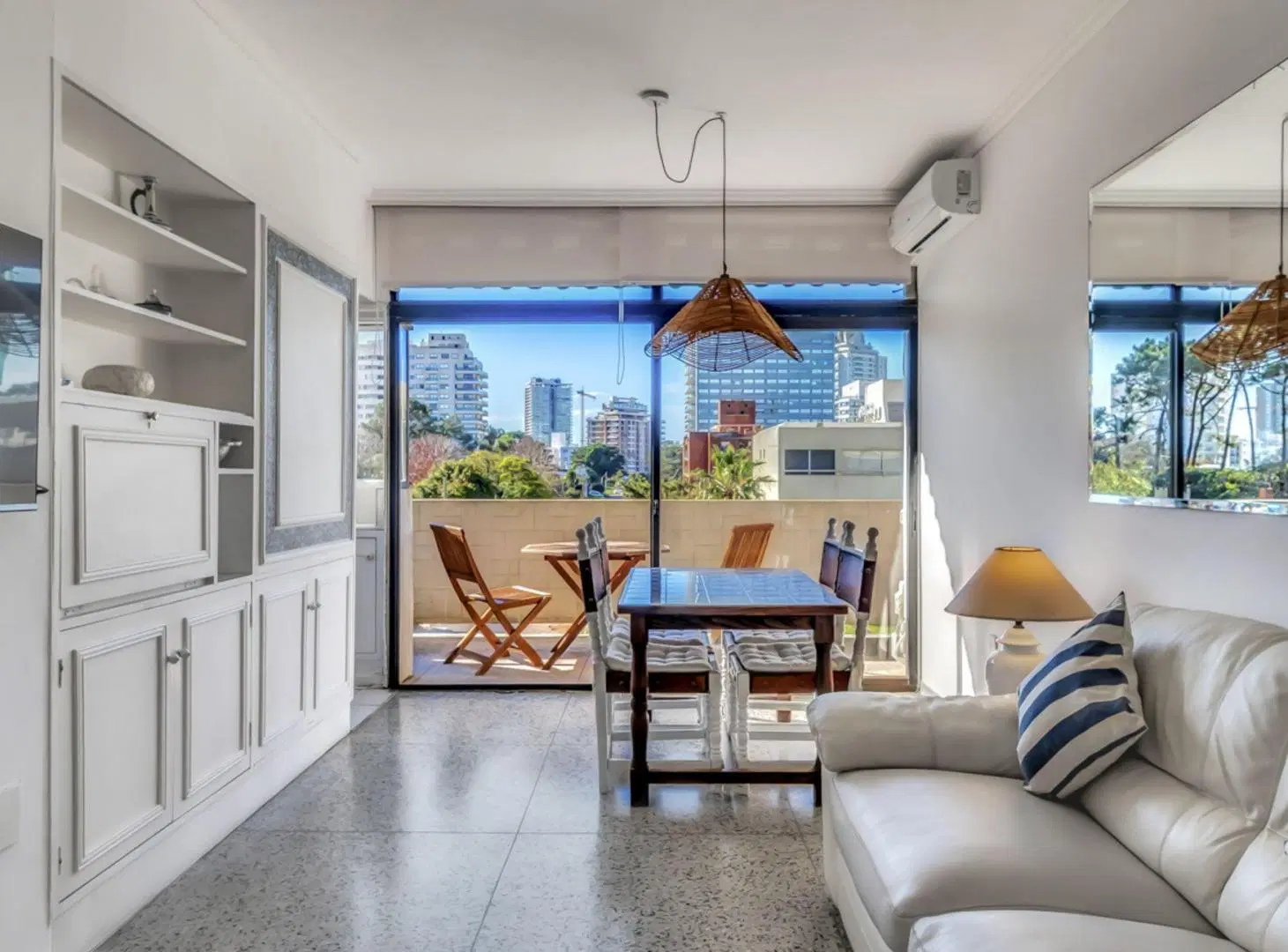 VENTA APARTAMENTO GARAJE AIDY GRILL PUNTA DEL ESTE 5