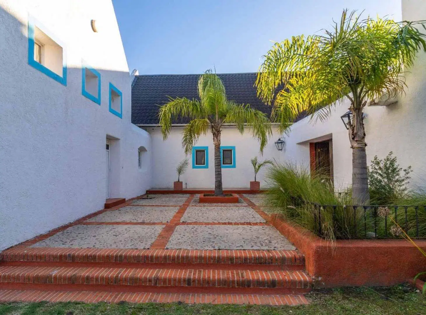 CASA EN VENTA CON VISTA AL MAR EN BELLA VISTA 4
