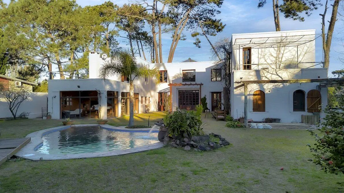 CASA EN VENTA BARRIO PRIVADO LA ARBOLADA 5