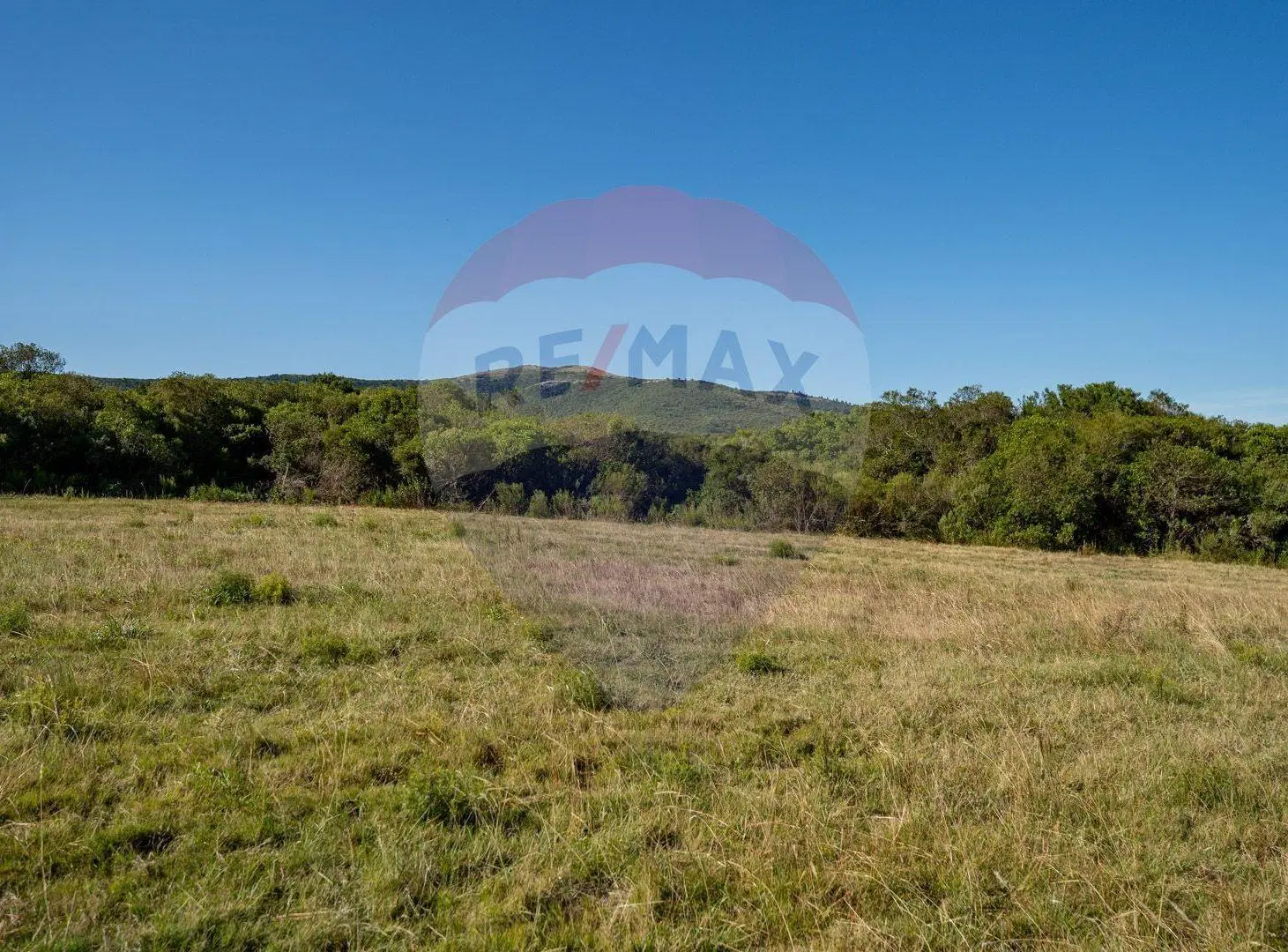 Chacra en venta con vista a las sierras, Maldonado 2