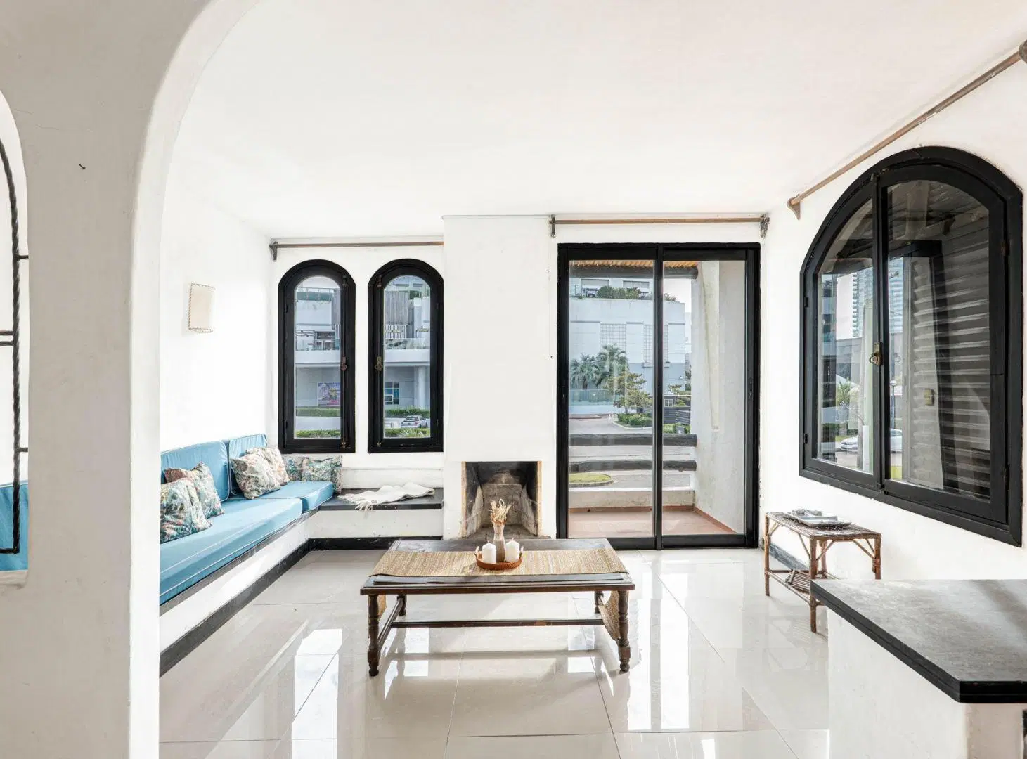 Apto en venta de 3 dormitorios en Punta del Este 2