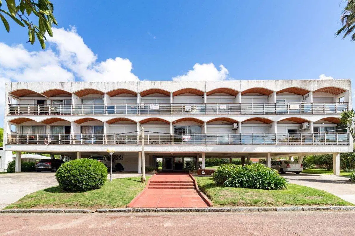 Alquiler Anual Apto 1 dormitorio en Punta del Este 2