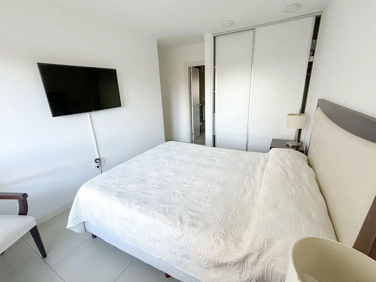 Apartamento en venta Playa Mansa 3 dormitorios 8
