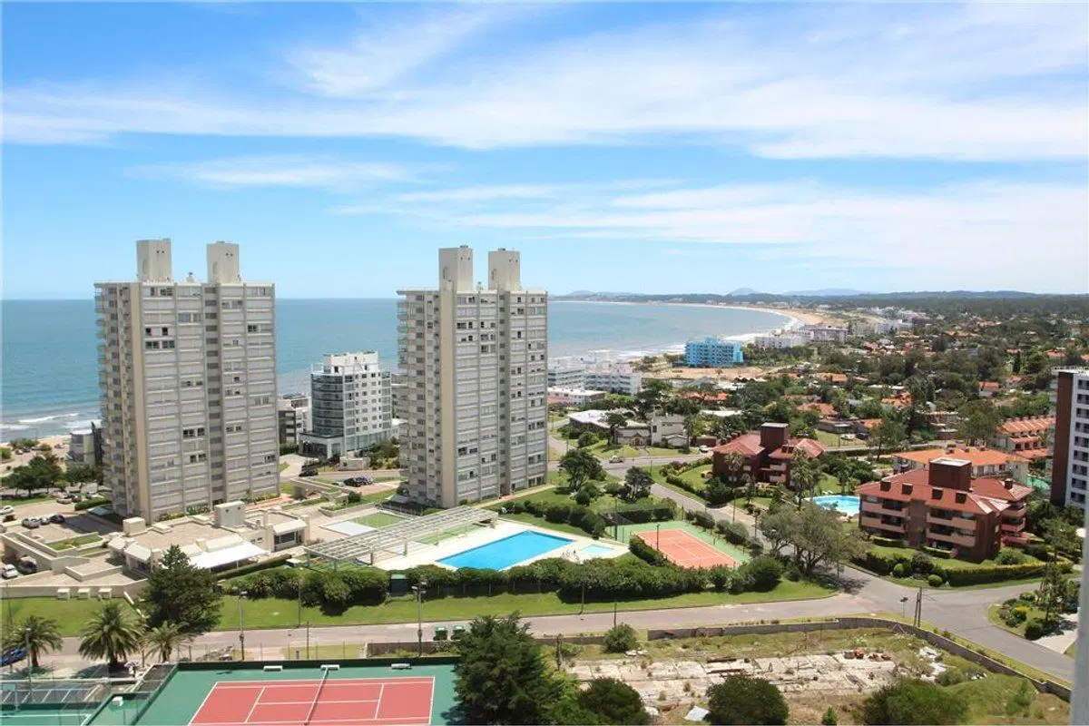 Apartamento en Alquiler de temporada Playa Mansa 4
