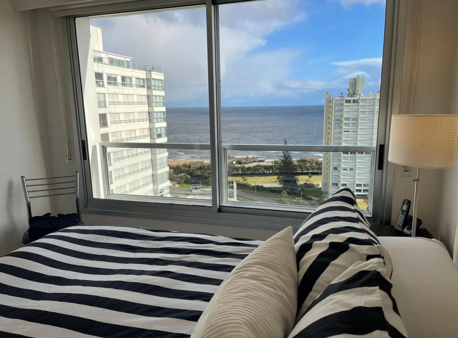Apartamento en Alquiler de temporada Playa Mansa 1