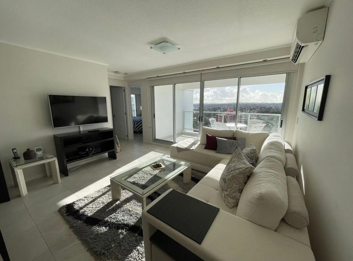 Apartamento en Alquiler de temporada Playa Mansa 2