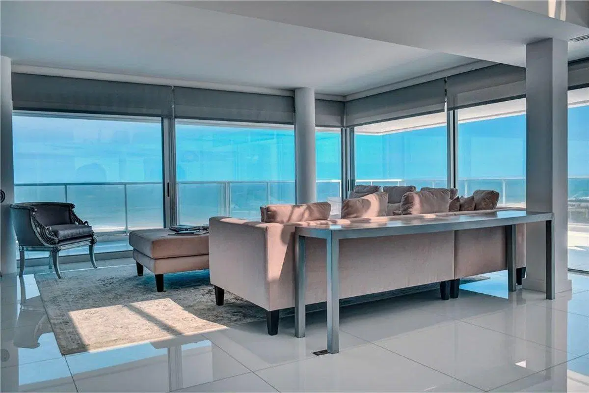 DEPARTAMENTO PENTHOUSE EN VENTA FRENTE AL MAR 8