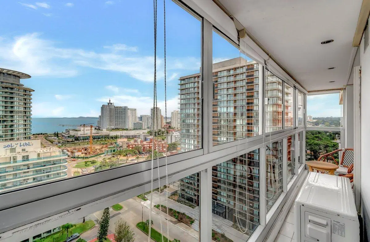 VENTA APARTAMENTO GARAJE PISCINA PUNTA DEL ESTE 2