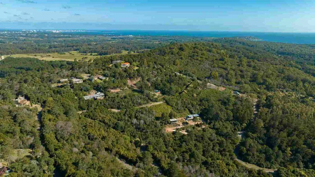 Venta Terreno en las cumbres, Punta del Este. 3
