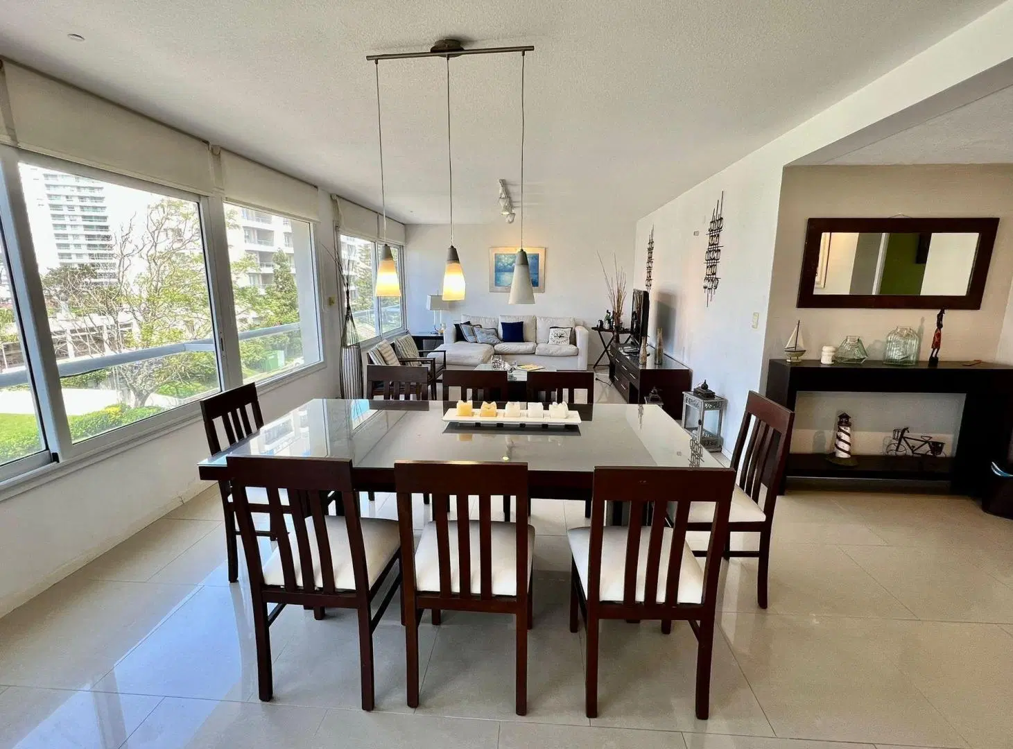 APARTAMENTO EN VENTA 4 DORMITORIOS CON PARRILLERO 8