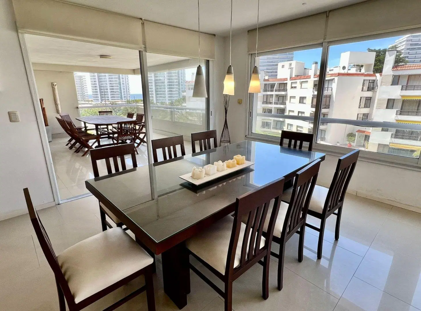 APARTAMENTO EN VENTA 4 DORMITORIOS CON PARRILLERO 3