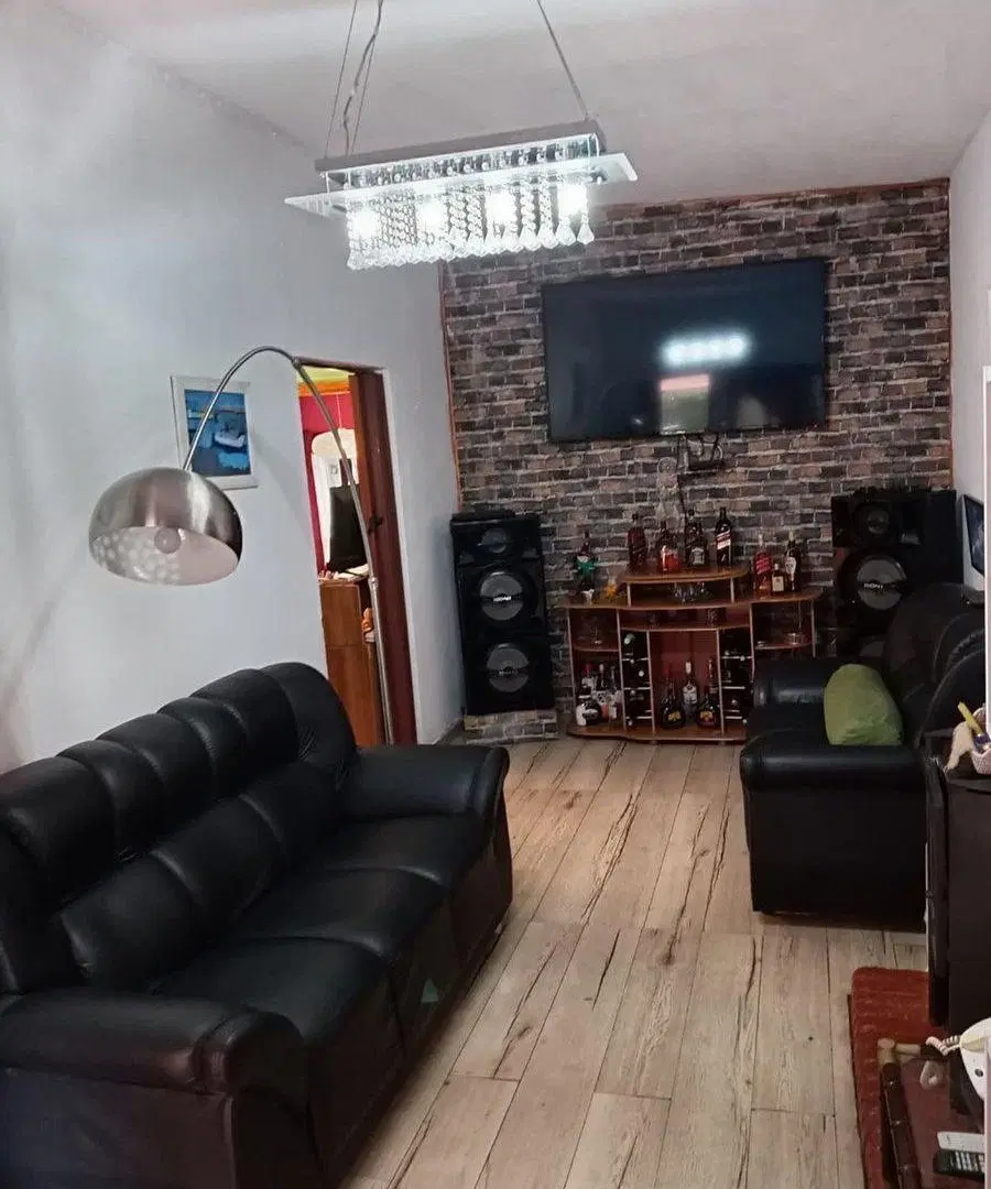 Venta de casa en Maldonado Nuevo, 4 dormitorios. 5