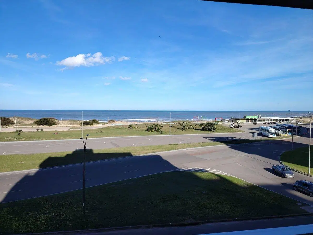 Apartamento venta 2 dormitorios Punta del Este 3