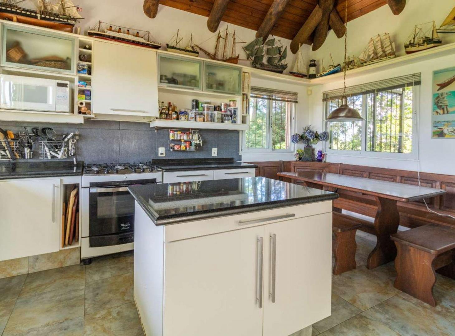 Foto de Casa en venta de 4 dormitorios en Punta Ballena, imagen 4