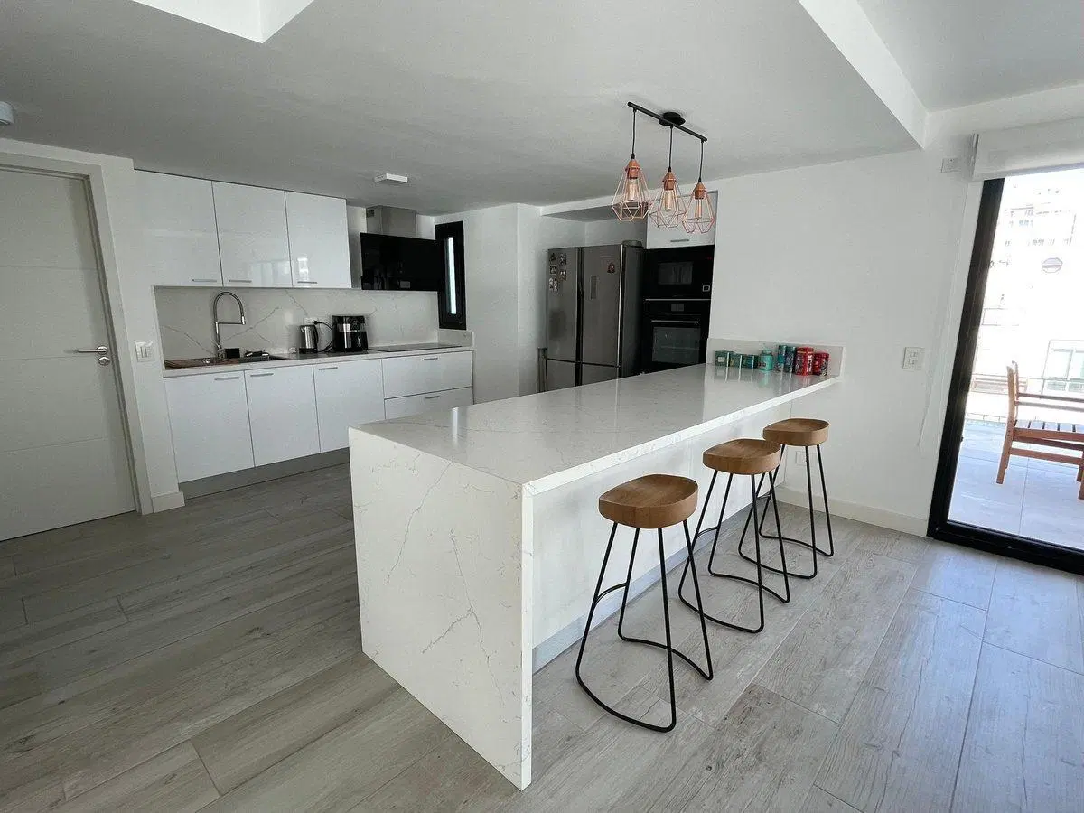 Venta departamento en Punta del este frente al mar 5