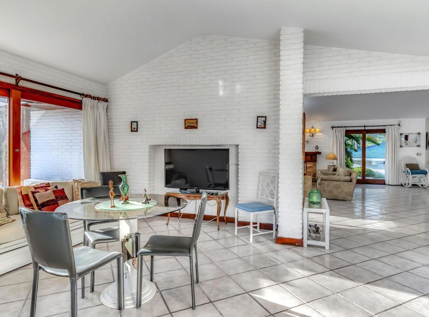 Foto de CASA ALQUILER TEMPORADA PLAYA MANSA PUNTA DEL ESTE, imagen 4