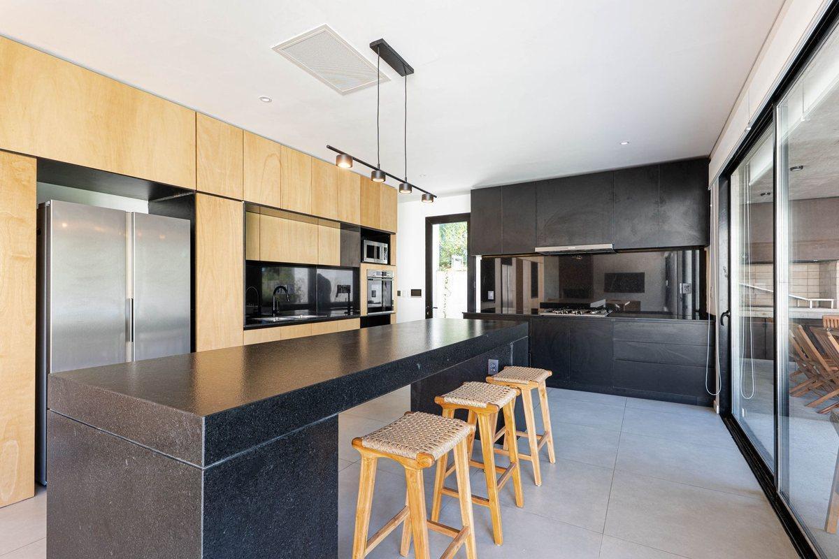 Foto de Se vende casa en complejo privado -Punta Ballena, imagen 3