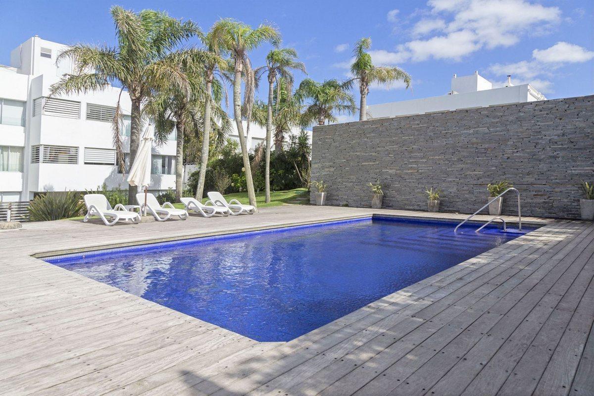 Foto de Alquiler 3 suites Pent house, mucama y piscina, imagen 4