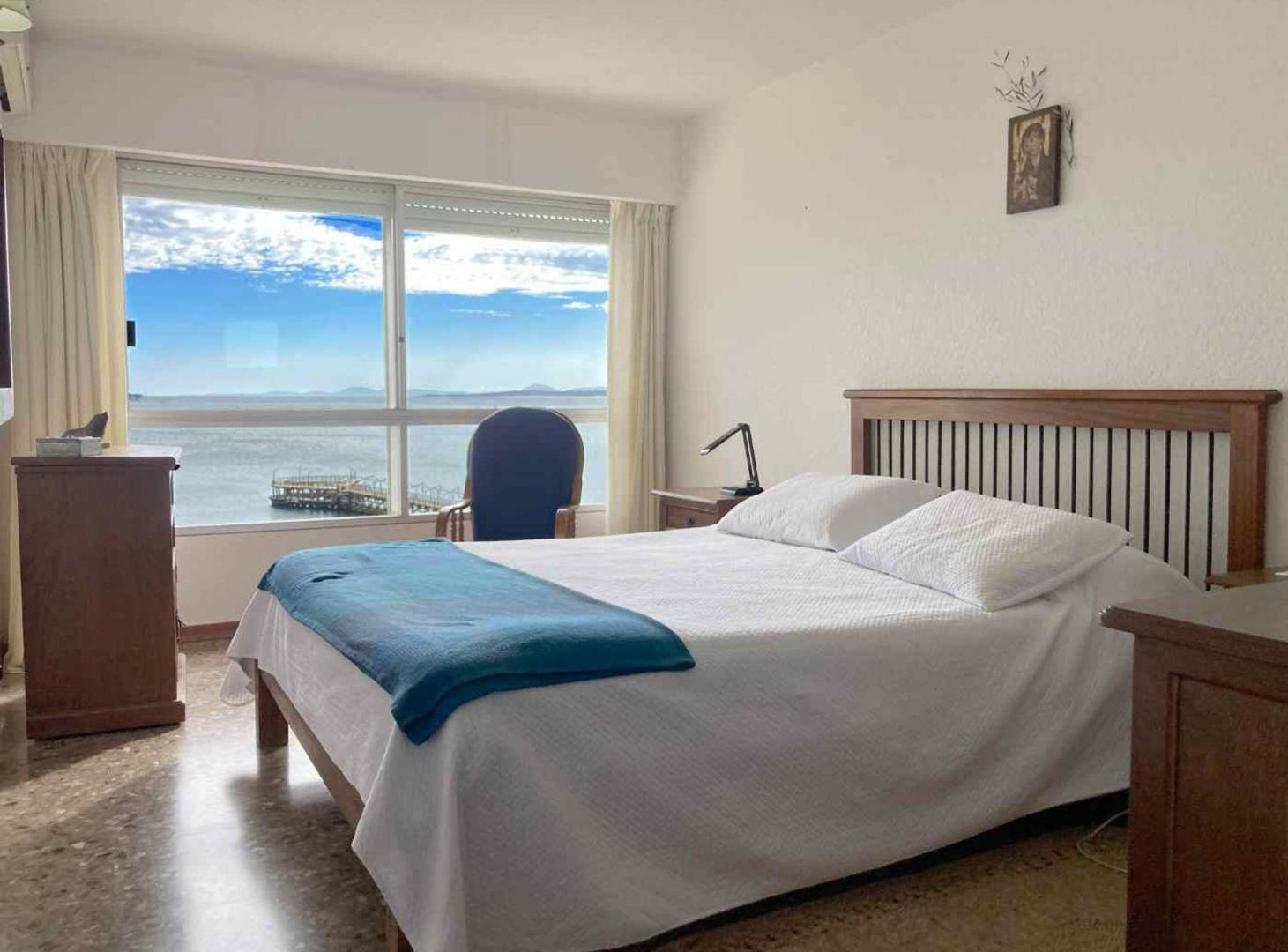 Foto de Depto 3 dormitorios y 2 baños Frente al mar, imagen 4