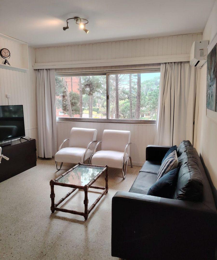 Foto de Apartamento alquiler anual Punta del Este, imagen 2