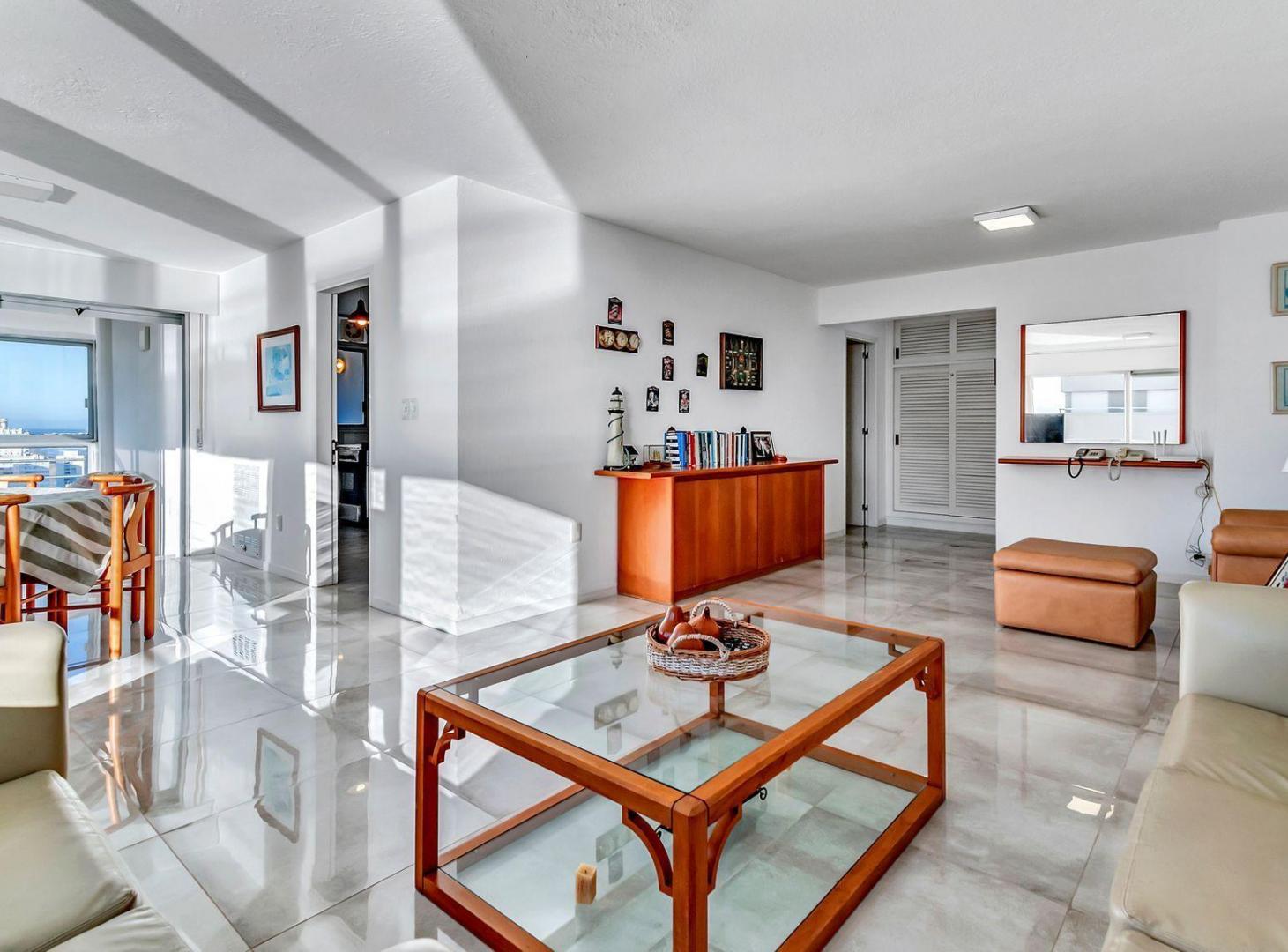 Foto de APARTAMENTO VENTA 3 DORMITORIOS PENINSULA, imagen 3
