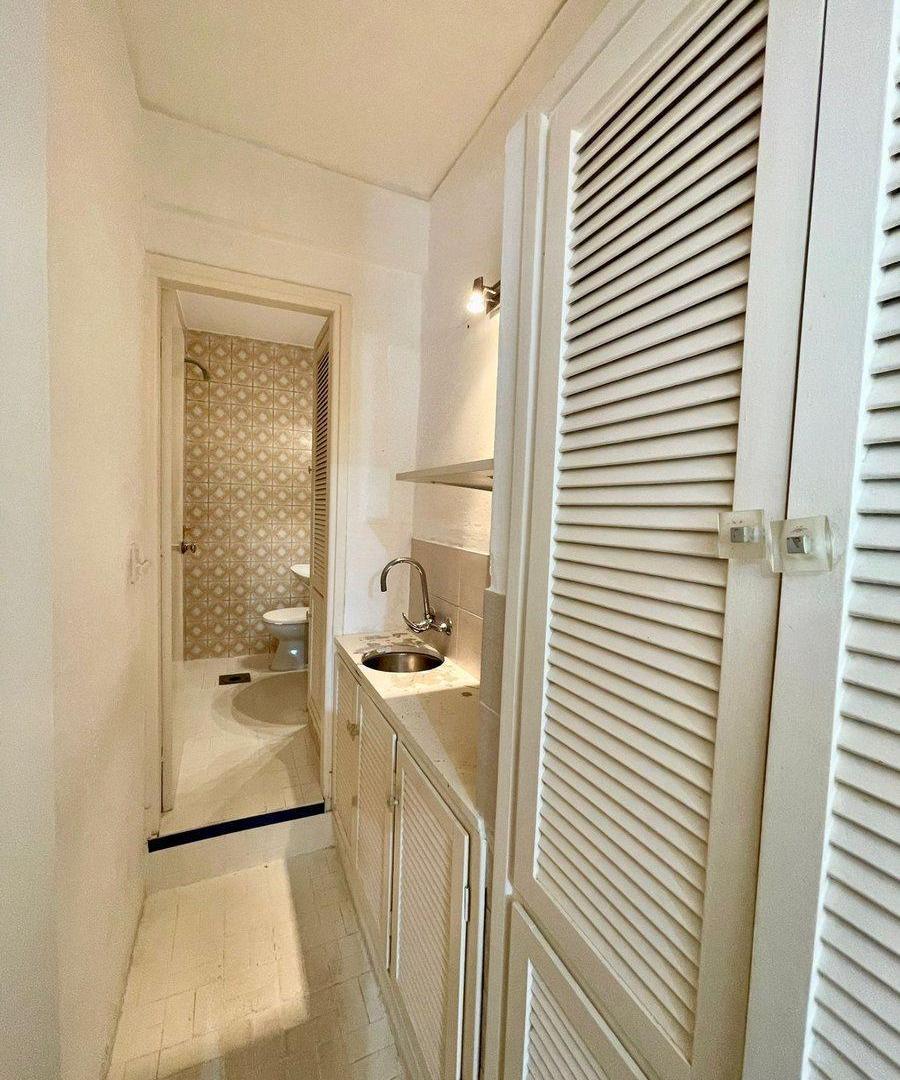 Foto de LOCAL COMERCIAL EN VENTA CON RENTA PUNTA DEL ESTE, imagen 3