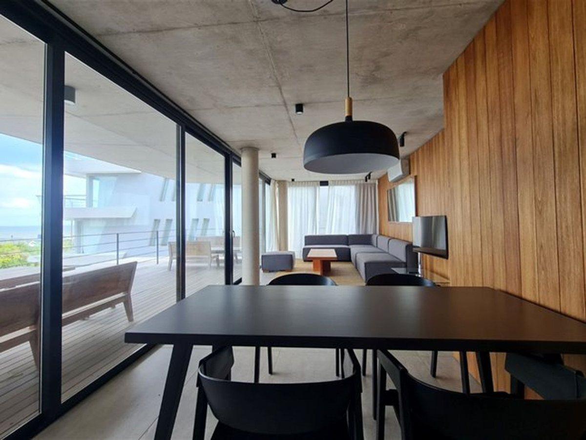 Foto de VENTA DEPARTAMENTO MANANTIALES, 3 DOR/3 BAÑOS, TER, imagen 3