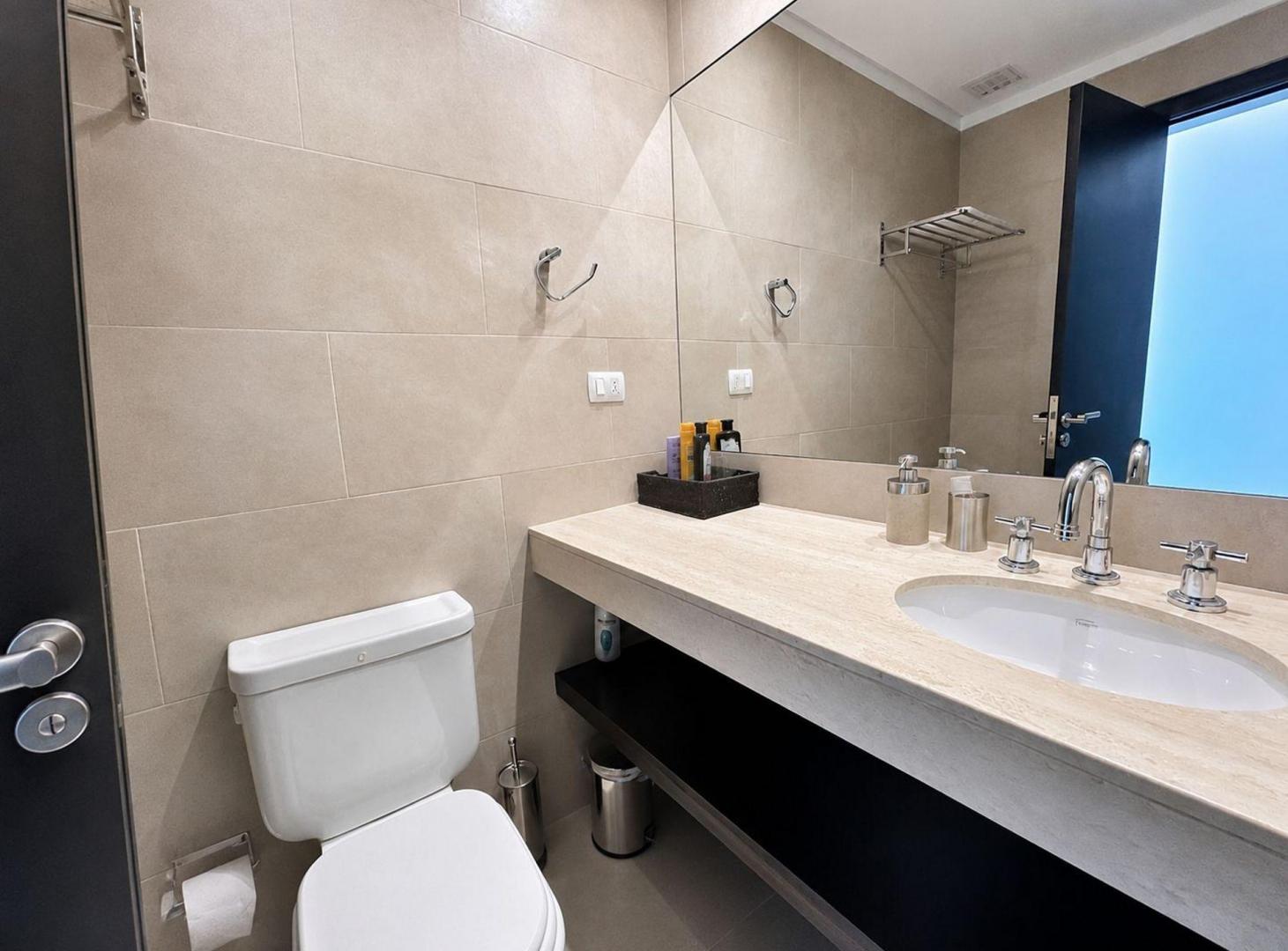 Foto de Venta de apartamento en La Barra frente al mar, imagen 3