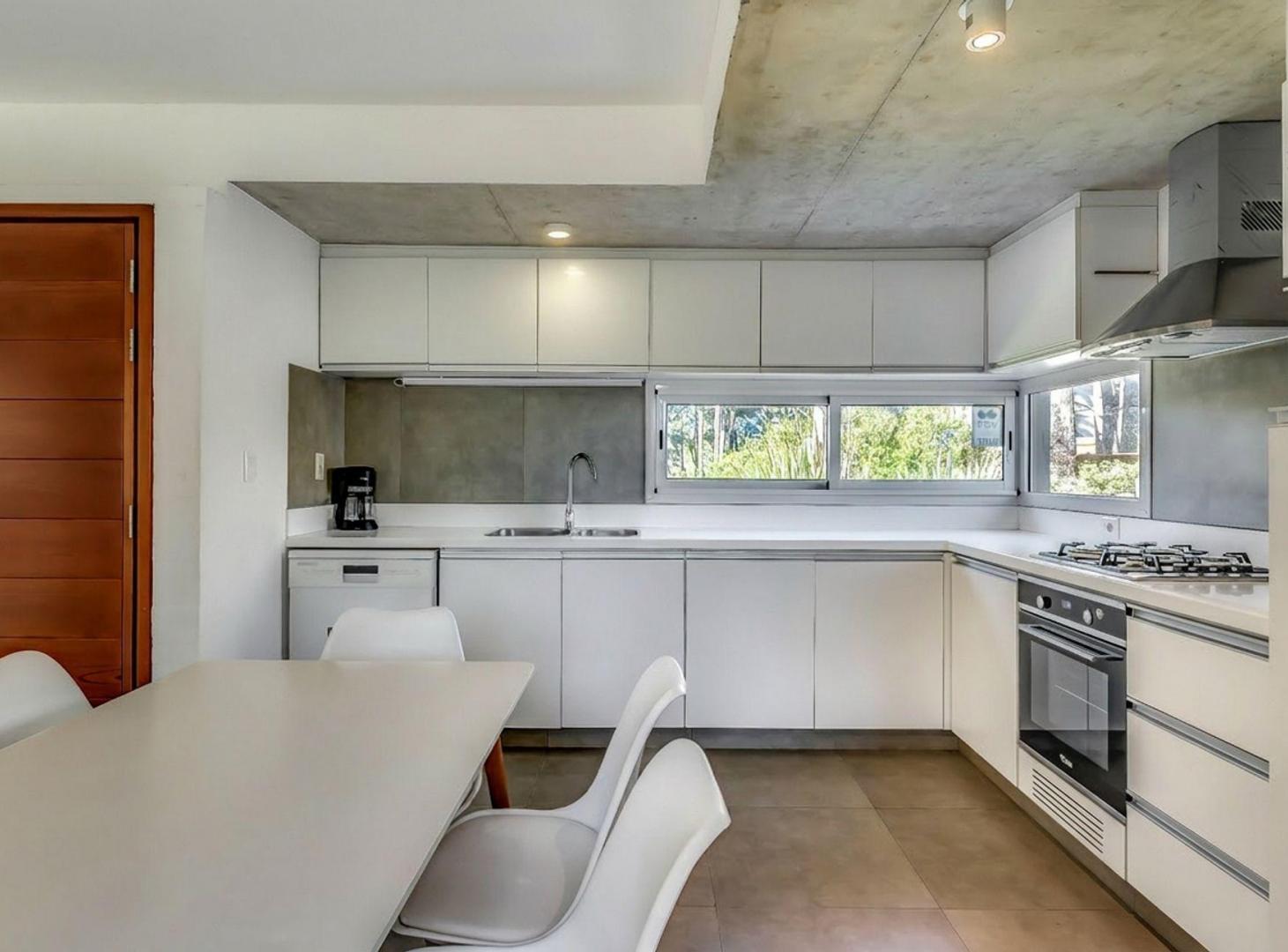 Foto de VENTA CASA PUNTA COLORADA CERCA DEL MAR, imagen 3