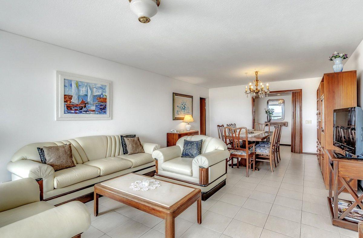 Foto de DEPARTAMENTO EN VENTA FRENTE AL MAR PARADA 1 MANSA, imagen 1
