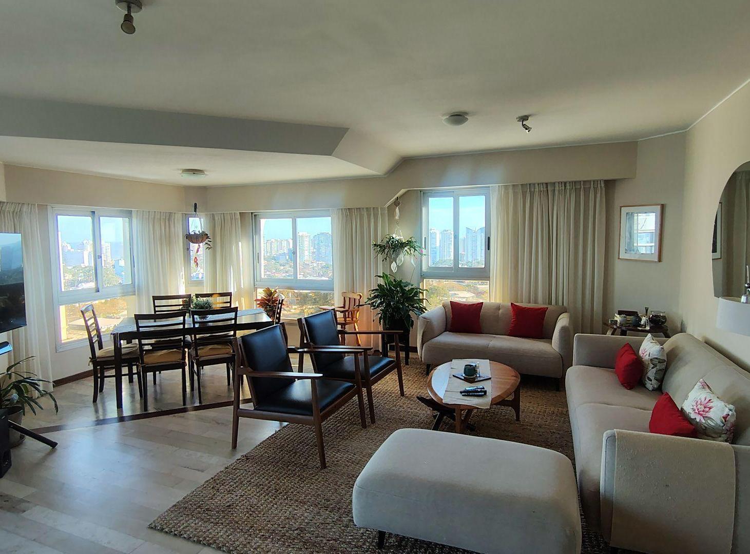 Foto de Venta apartamento Punta del Este 3 dormiorios, imagen 2