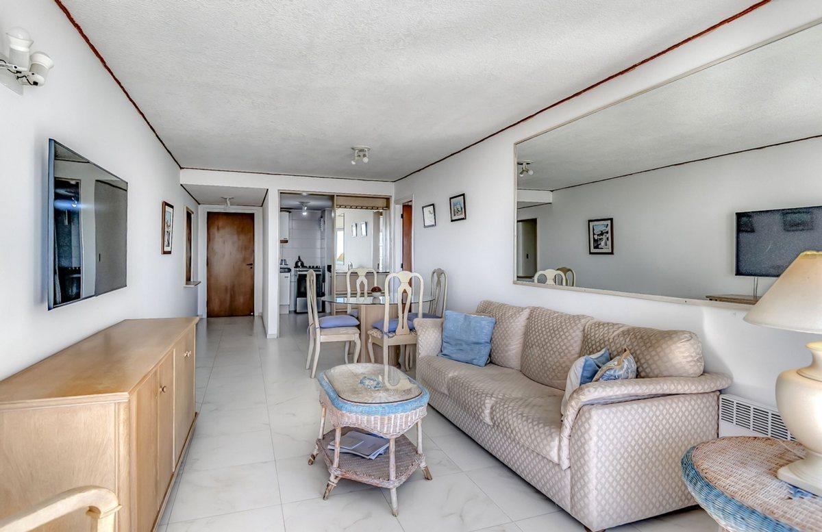 Foto de VENTA APARTAMENTO GARAJE PISCINA PUNTA DEL ESTE, imagen 5