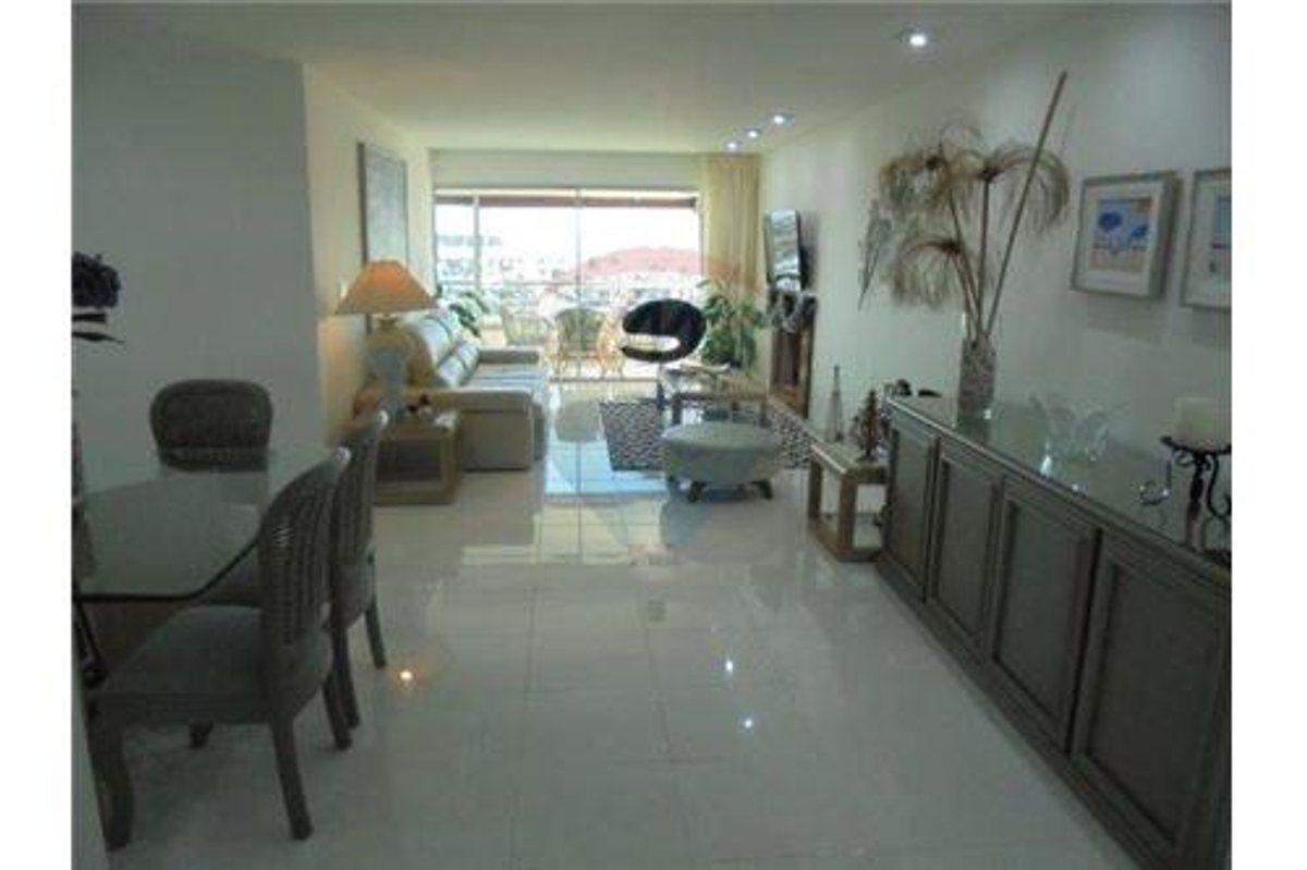 Foto de Frente al puerto, 3 suites y terraza., imagen 3